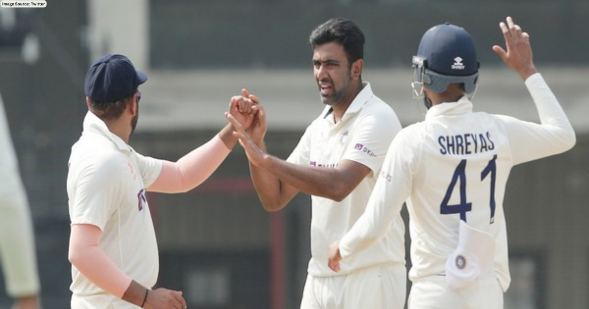 Ind vs Aus, Indore Test: Ashwin, Umesh bring hosts back in game; trail by 75 runs (Lunch, Day-2)